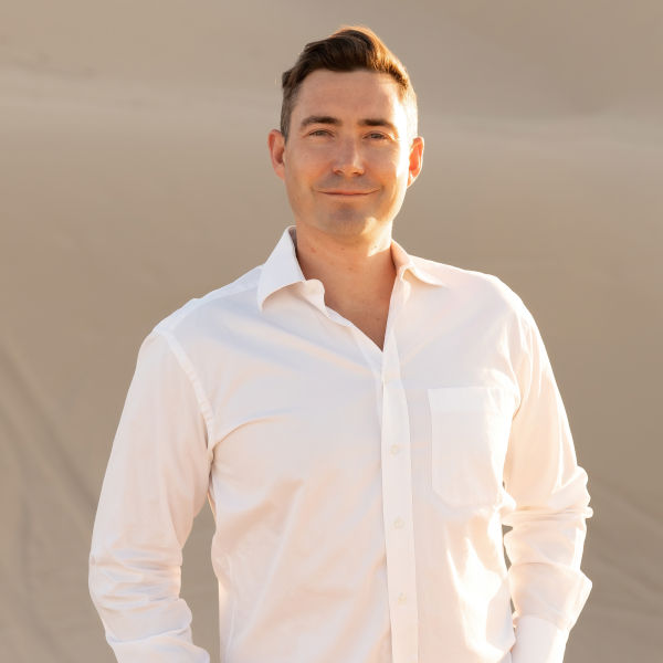 Episode #348: Self-Introspection, Personal Growth, and Taking Charge of Your Life with Zachary Parker Harris