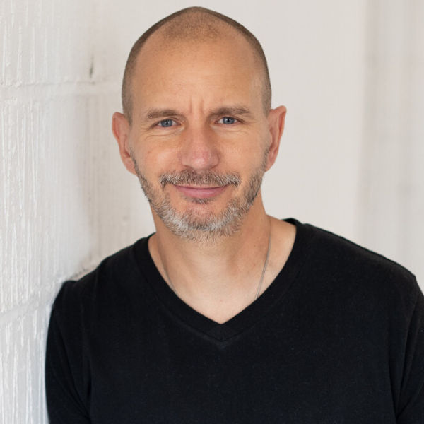 Episode #419: Listen to Your Body and Heal Your Pain with Leigh Brandon